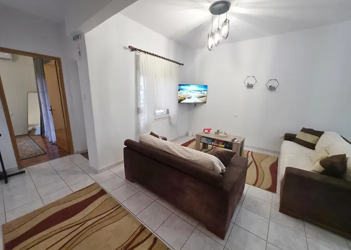 Iasonidis Apartament *